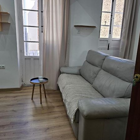 Luxury Apartments Near The Beach And Downtown Centrum 8 Alicante Bagian luar foto