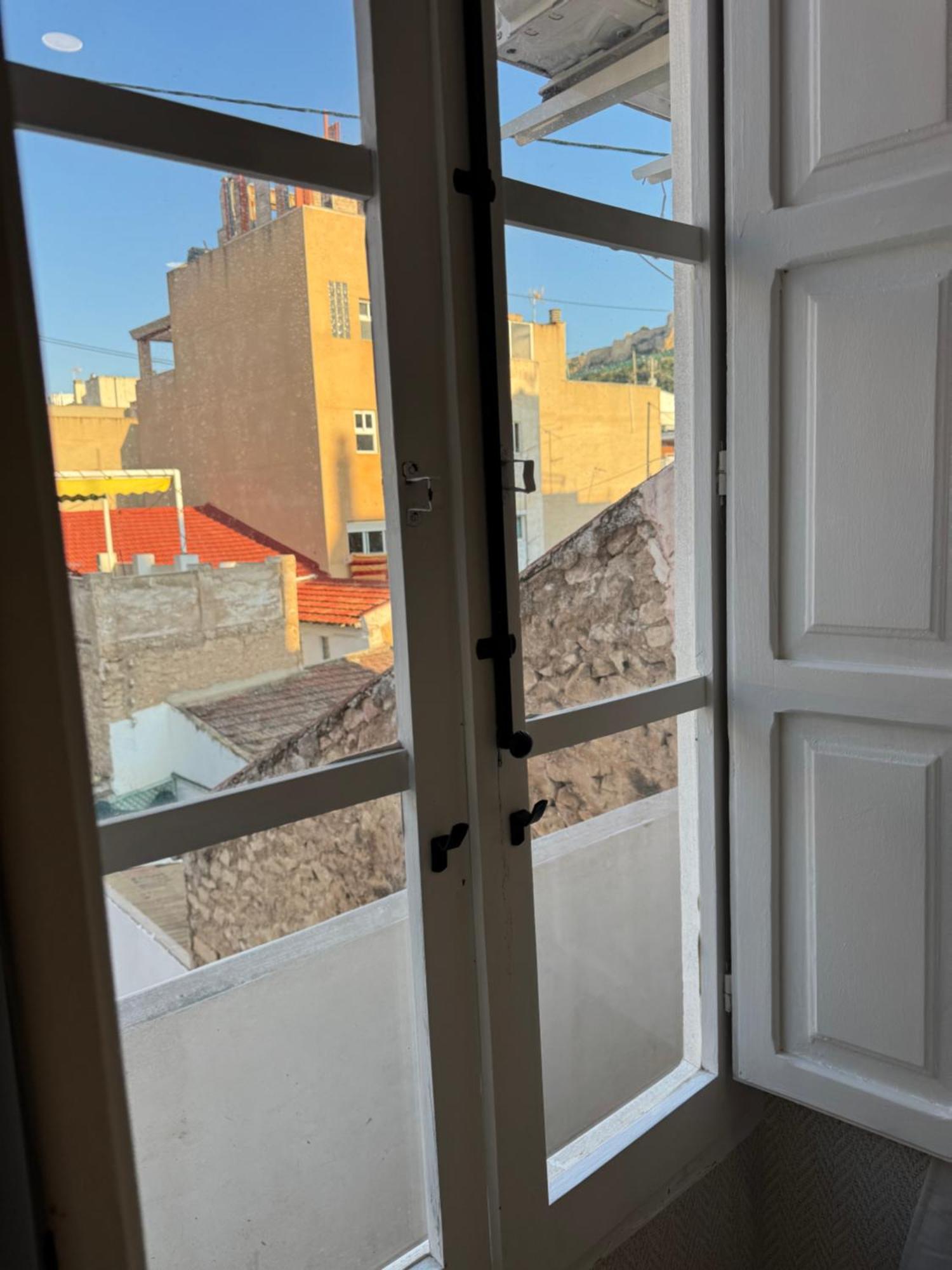 Luxury Apartments Near The Beach And Downtown Centrum 8 Alicante Bagian luar foto