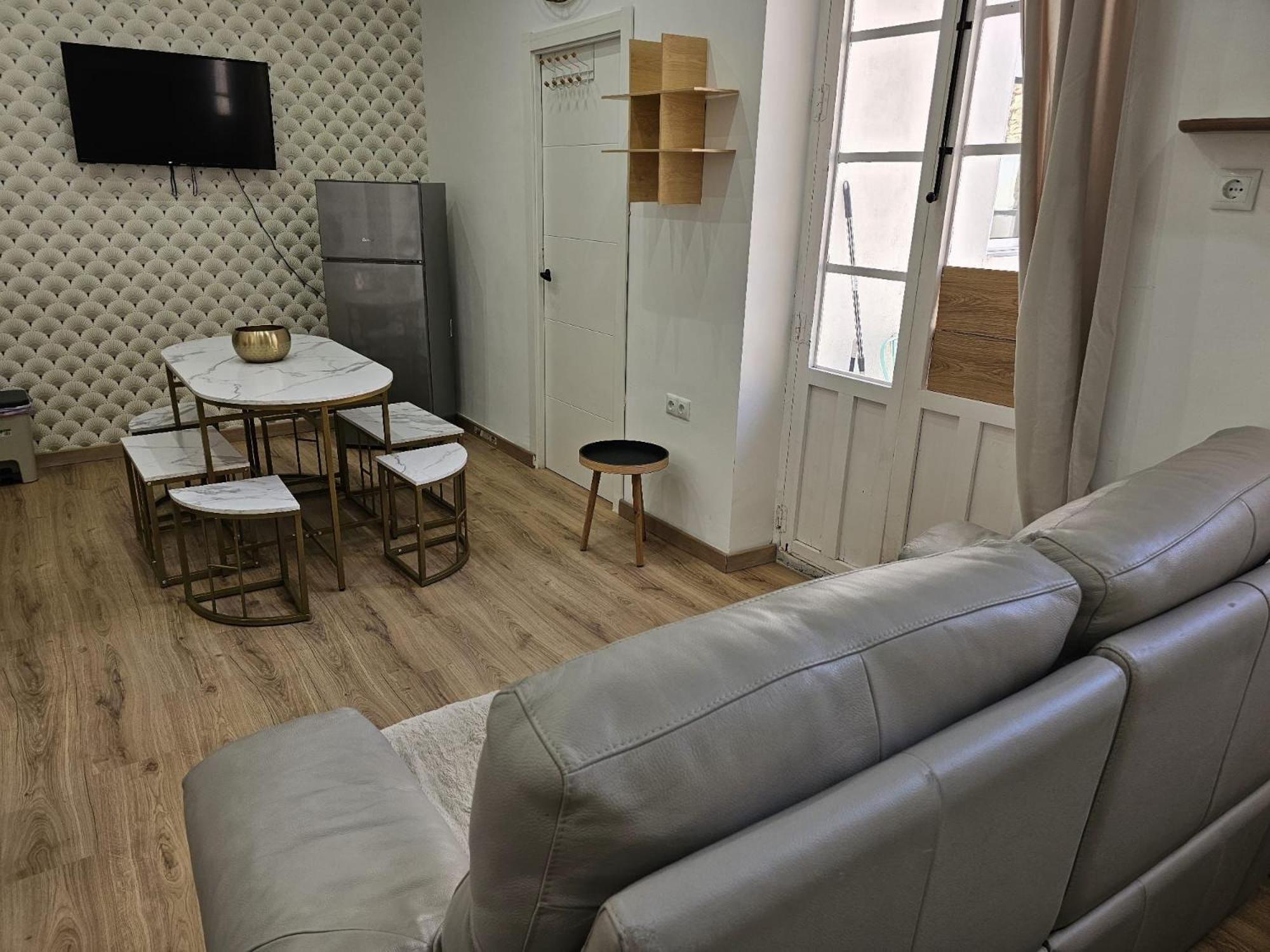 Luxury Apartments Near The Beach And Downtown Centrum 8 Alicante Bagian luar foto