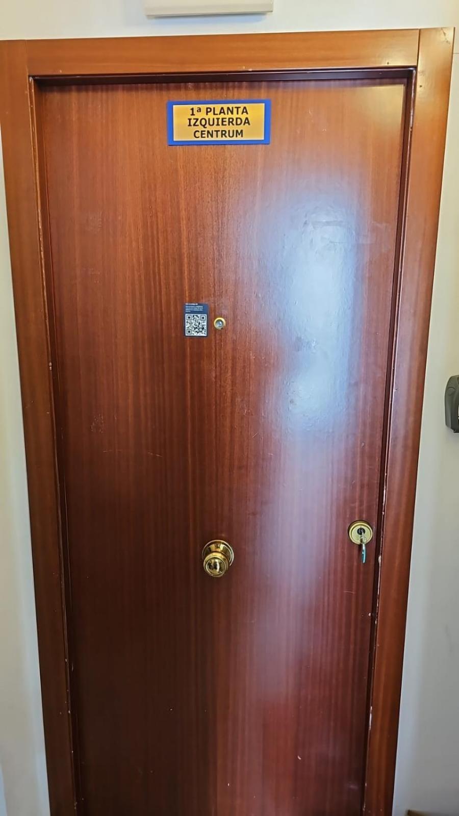 Luxury Apartments Near The Beach And Downtown Centrum 8 Alicante Bagian luar foto