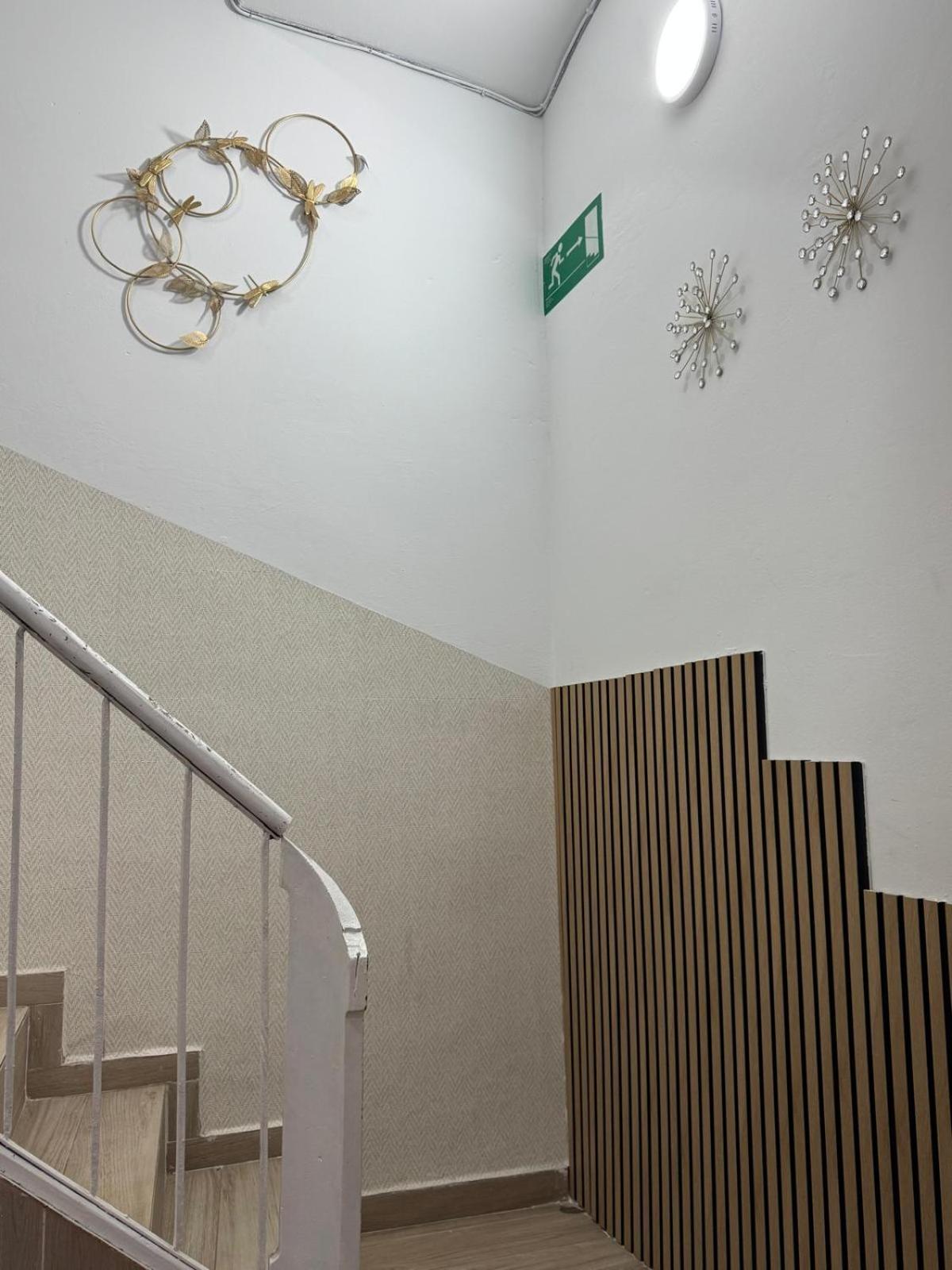 Luxury Apartments Near The Beach And Downtown Centrum 8 Alicante Bagian luar foto