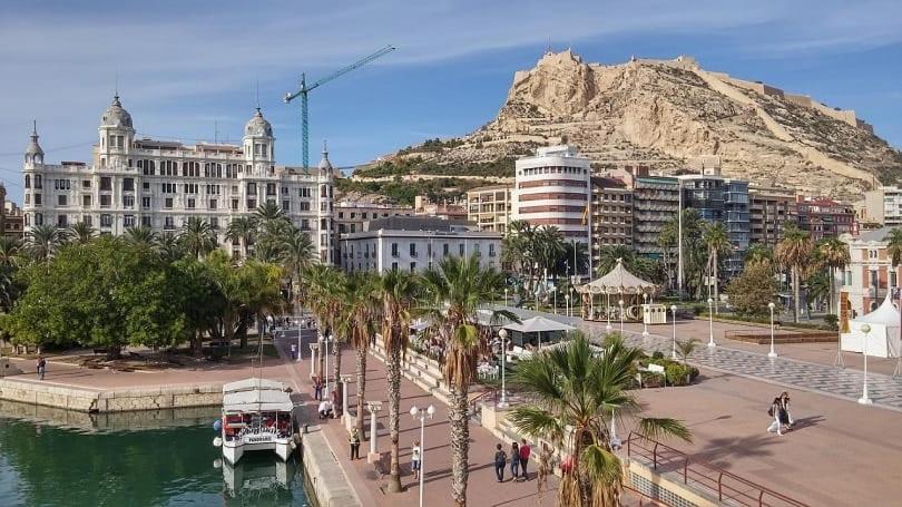 Luxury Apartments Near The Beach And Downtown Centrum 8 Alicante Bagian luar foto