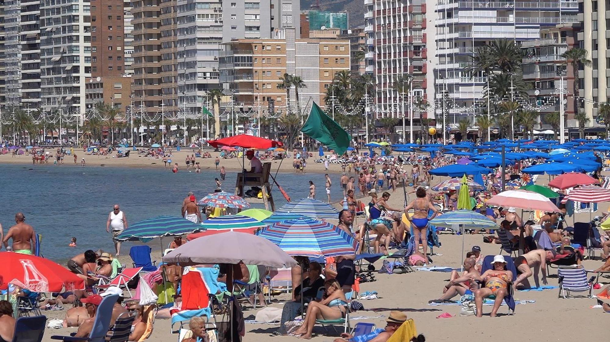 Luxury Apartments Near The Beach And Downtown Centrum 8 Alicante Bagian luar foto
